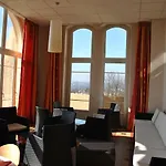 Domaine Lyon Saint Joseph 3*
