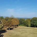 Domaine Lyon Saint Joseph Ξενοδοχείο 3*