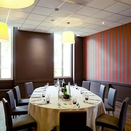 Domaine Lyon Saint Joseph Hotell